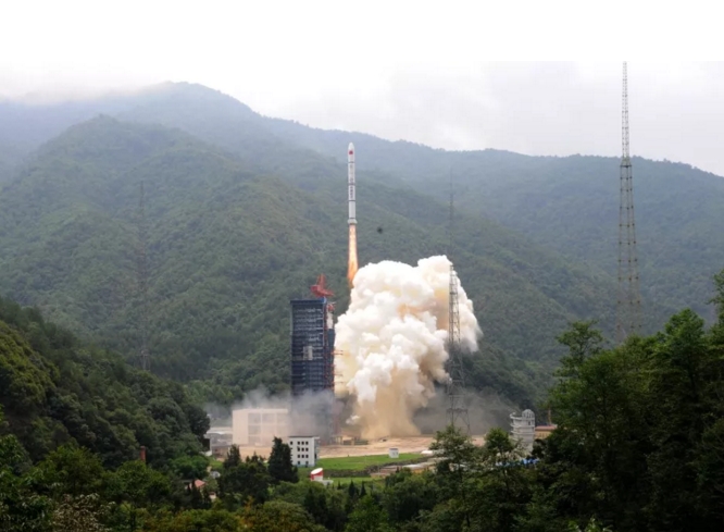 研究院研制的新技術試驗雙星發(fā)射成功1.jpg