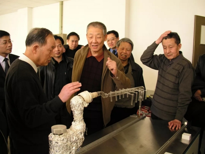 中國精度，中國鐘1.jpg